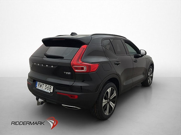 Volvo XC40 4 of 5