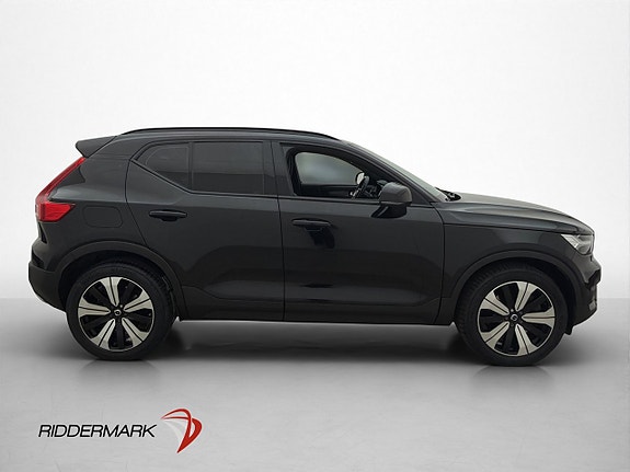Volvo XC40 5 of 5