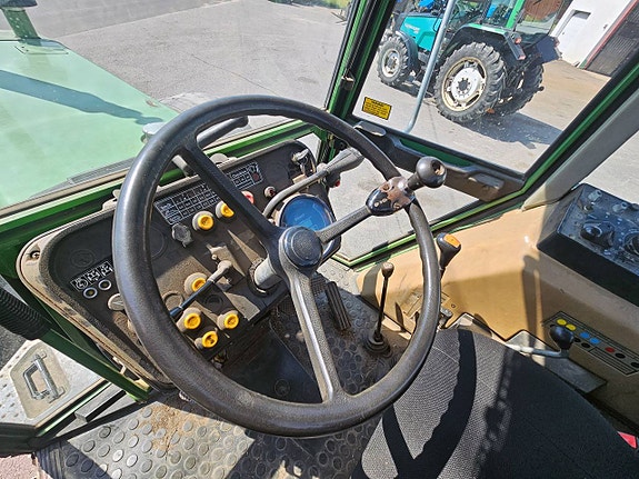 Fendt 311 LSA 11 of 12