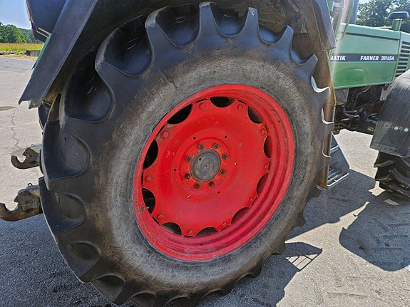 Fendt 311 LSA 9 of 12