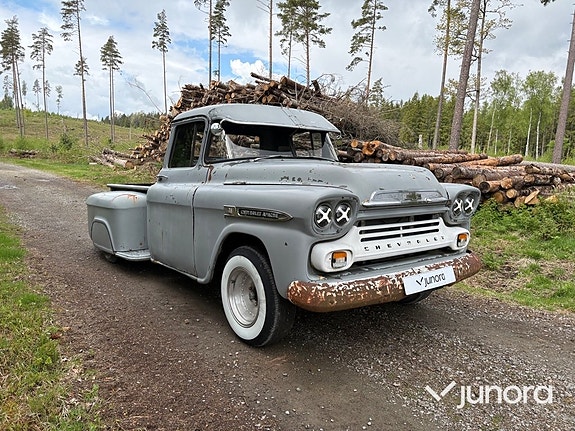 Chevrolet 3100 8 of 10