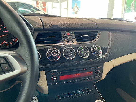 BMW Z4 13 of 14