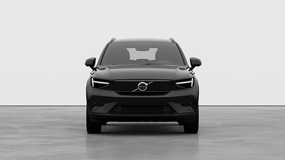 Volvo EX40 2 of 5