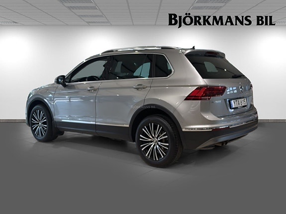 Volkswagen Tiguan 6 of 14