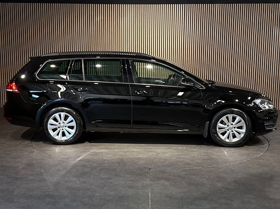 Volkswagen Golf I 3 of 5
