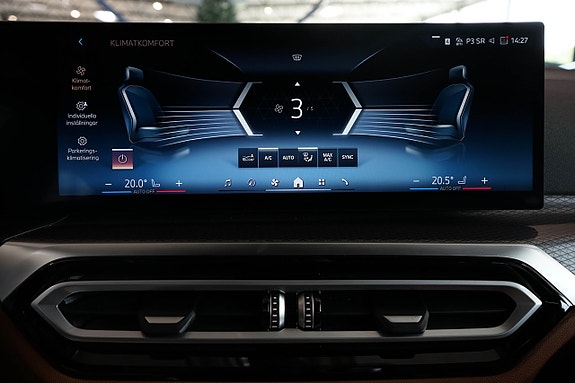 BMW i4 18 of 30