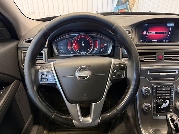 Volvo XC70 10 of 20