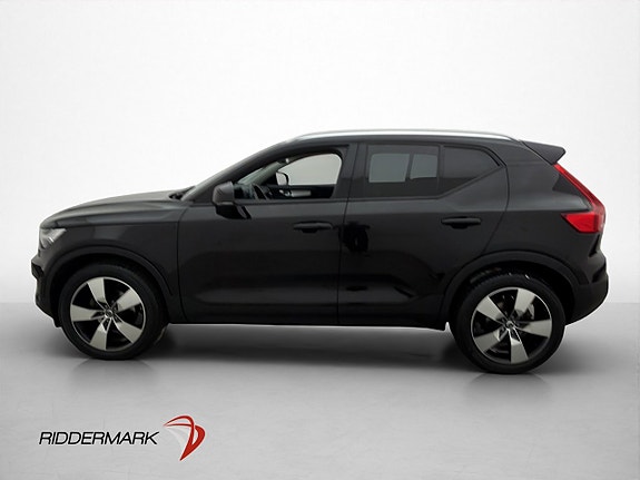 Volvo XC40 4 of 5