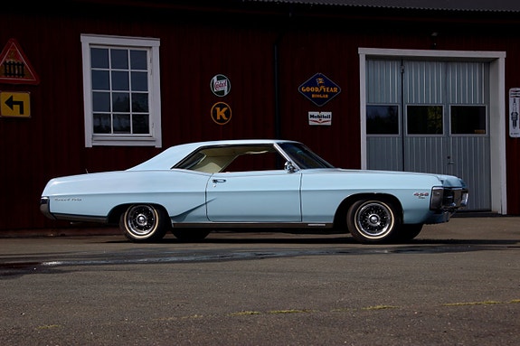 Pontiac Grand Prix 3 of 5