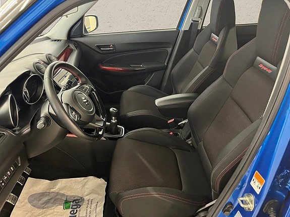 Suzuki Swift 3 of 7
