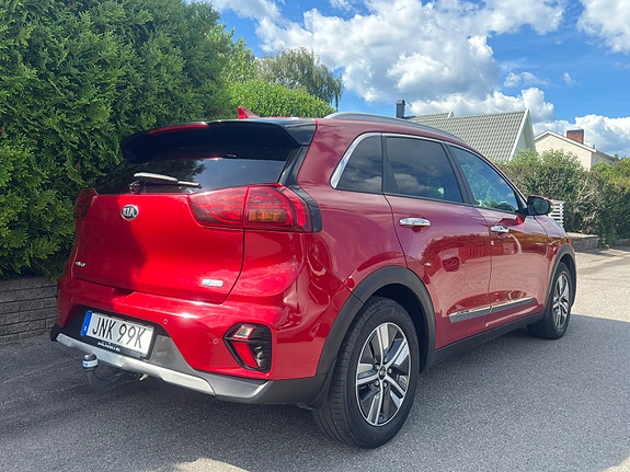 Kia Niro 2 of 5