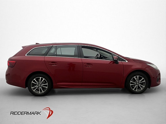 Toyota Avensis 9 of 27