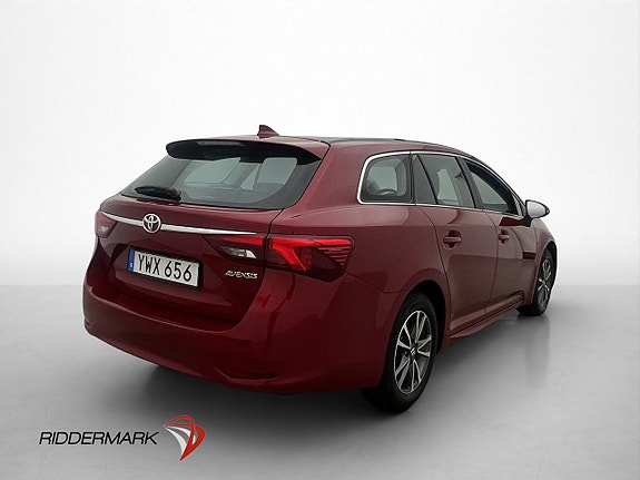Toyota Avensis 8 of 27