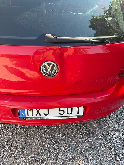 Volkswagen Polo 2 of 8