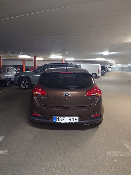 Kia Ceed 2 of 11