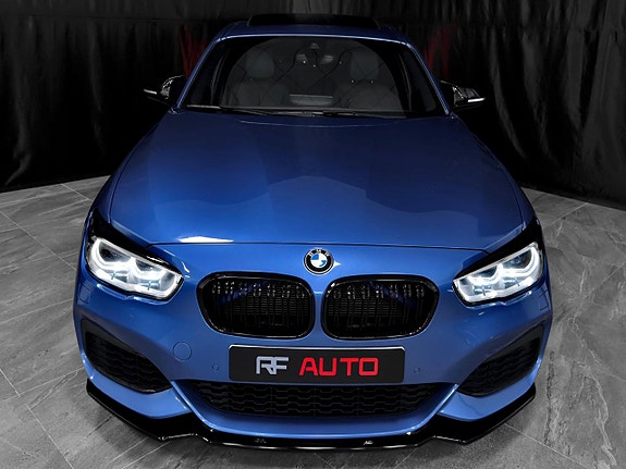 BMW M135i 8 of 30