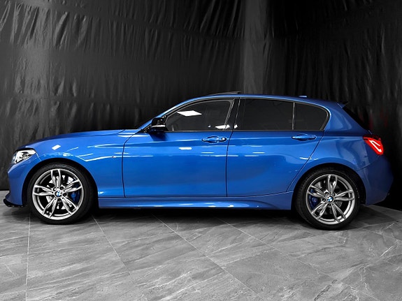 BMW M135i 10 of 30