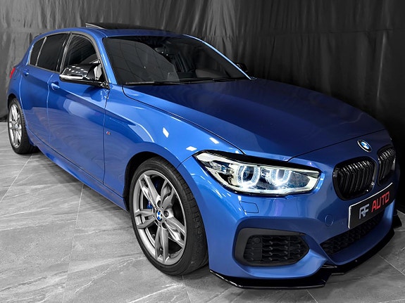 BMW M135i 2 of 5
