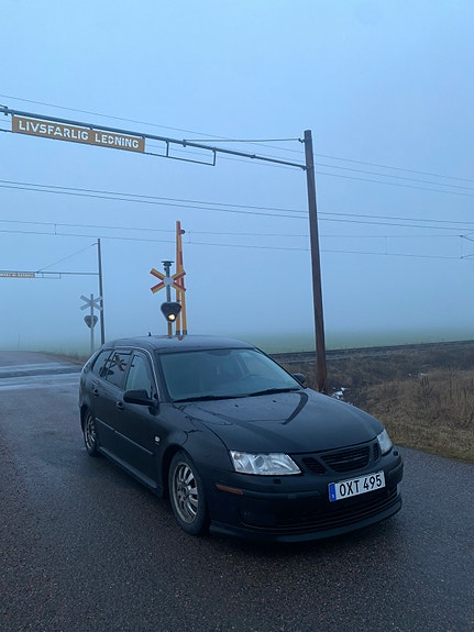 Saab 9-3 2 of 4