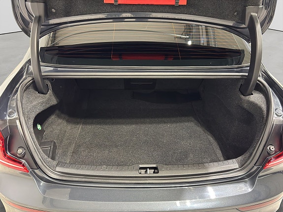 Volvo S60 12 of 25