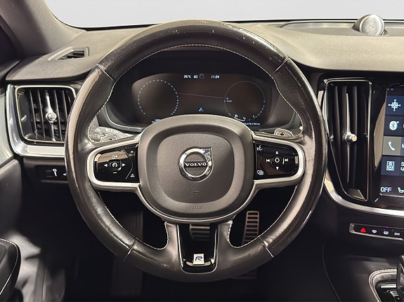 Volvo S60 15 of 25