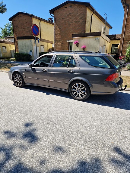 Saab 9-5 2 of 4