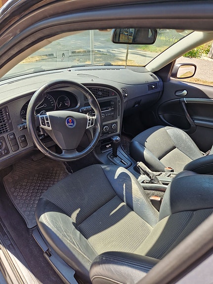 Saab 9-5 3 of 4