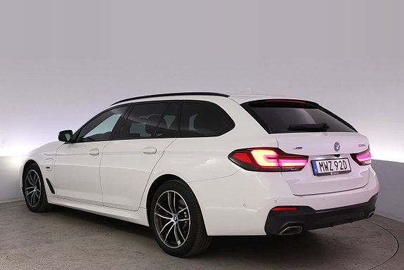 BMW 530e 4 of 27