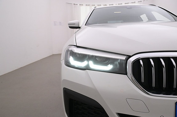 BMW 530e 25 of 27
