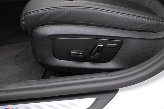 BMW 530e 10 of 27