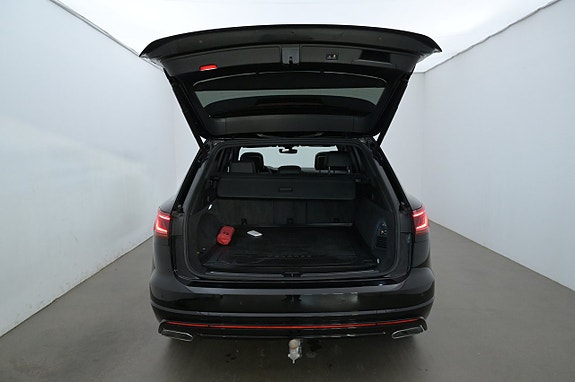 Volkswagen Touareg 22 of 27