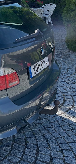 BMW 525Xi 4 of 5