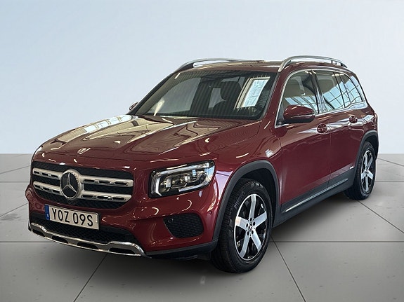 Mercedes-Benz GLB200 16 of 26