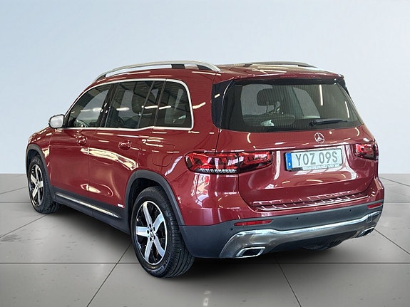 Mercedes-Benz GLB200 5 of 26