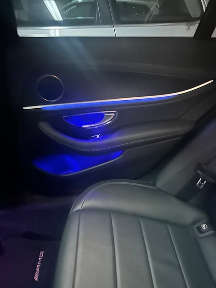 Mercedes-Benz E450 7 of 12