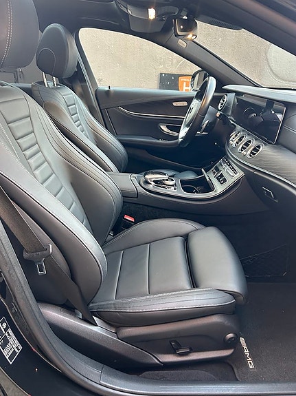 Mercedes-Benz E450 6 of 12