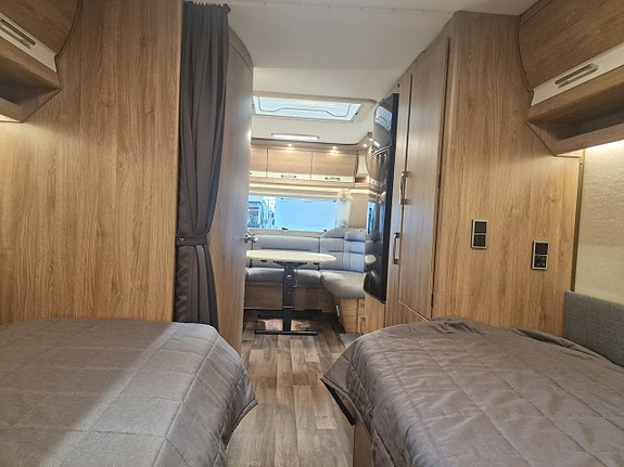 Kabe CLASSIC 560 GLE KS E2 (ALDE+Solcell+Markis+1 700kg) 16 of 18