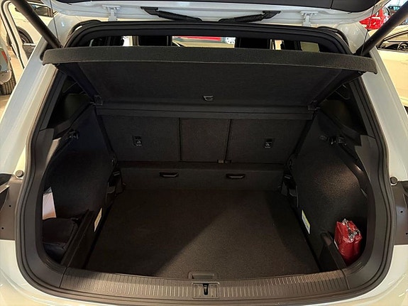 Volkswagen Tiguan 23 of 27