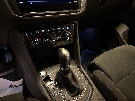 Volkswagen Tiguan 14 of 27