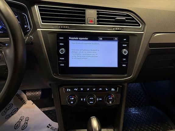 Volkswagen Tiguan 11 of 27