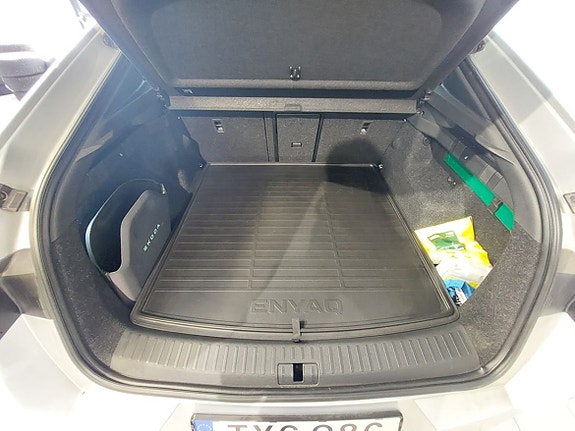 Skoda Enyaq 8 of 16