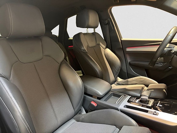 Audi Q5 8 of 19