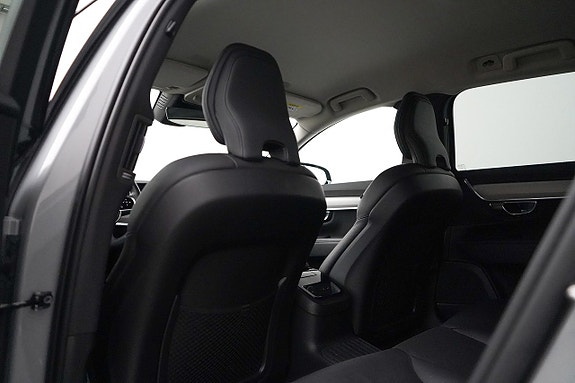 Volvo V90 8 of 21