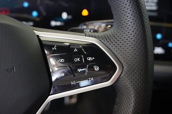 Volkswagen Touareg 14 of 25