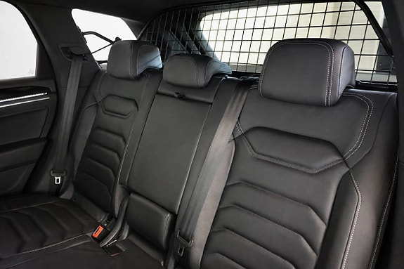 Volkswagen Touareg 24 of 25