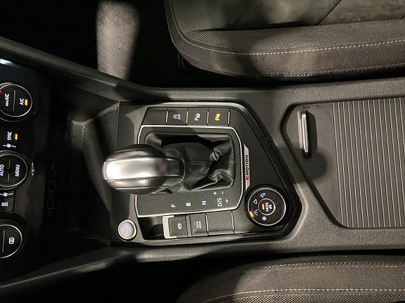 Volkswagen Tiguan Allspace 17 of 20