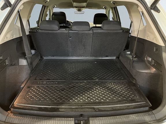Volkswagen Tiguan Allspace 11 of 20