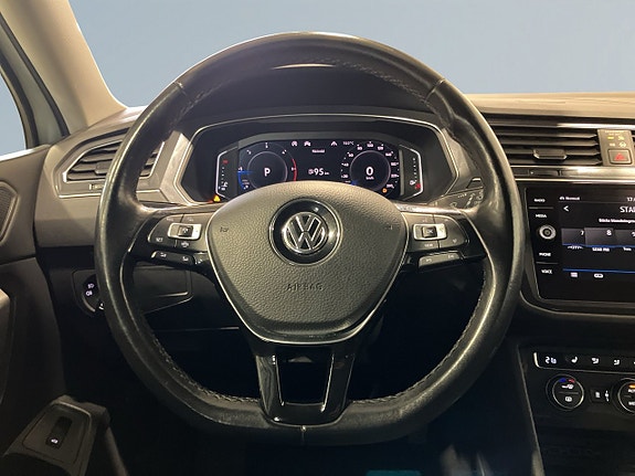 Volkswagen Tiguan Allspace 14 of 20