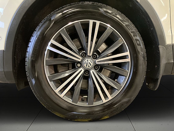Volkswagen Tiguan Allspace 13 of 20