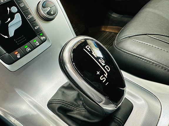 Volvo V70 19 of 24